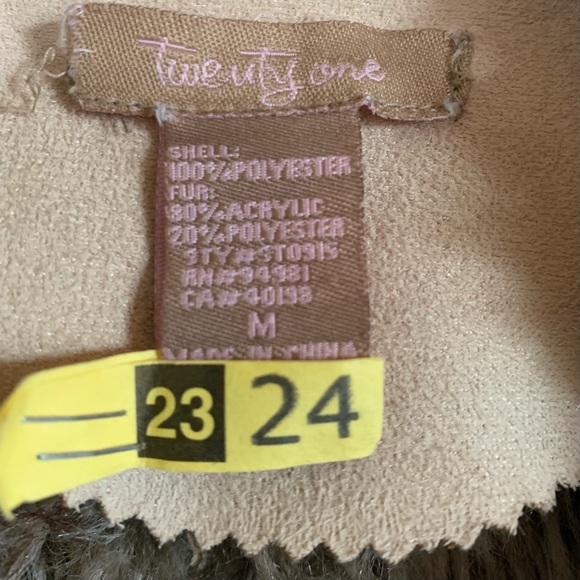 Faux Fur Lined/Suede Ivory Coat - Picture 8 of 8